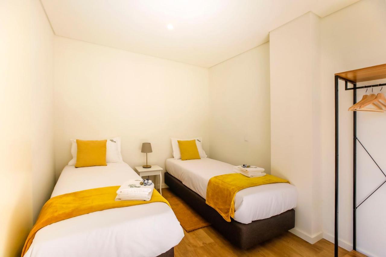 Oliveira Apartment's *